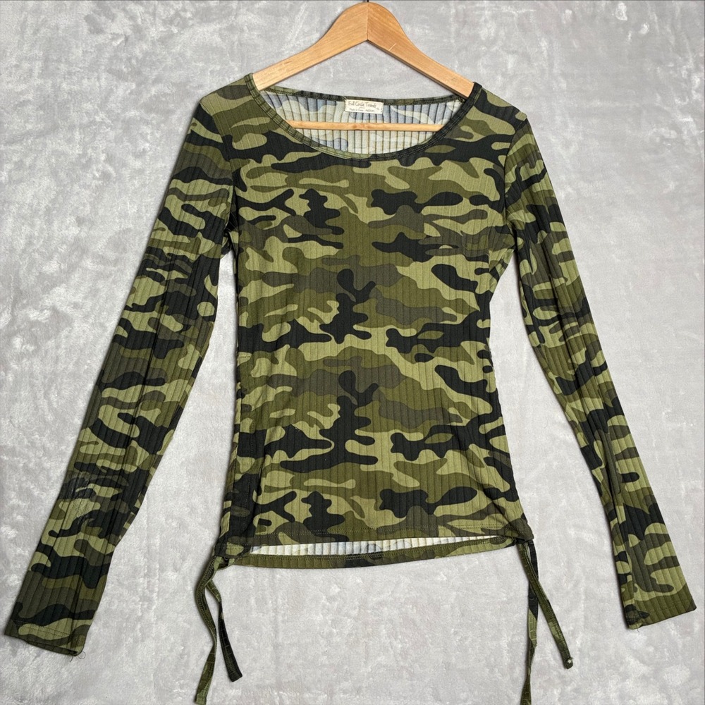 Full Circle Trends Camo Ribbed Long Sleeve Cinch Side Tie Top Green Medium